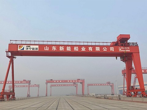 MU100t造船(chuán)門(mén)式起重機(jī)